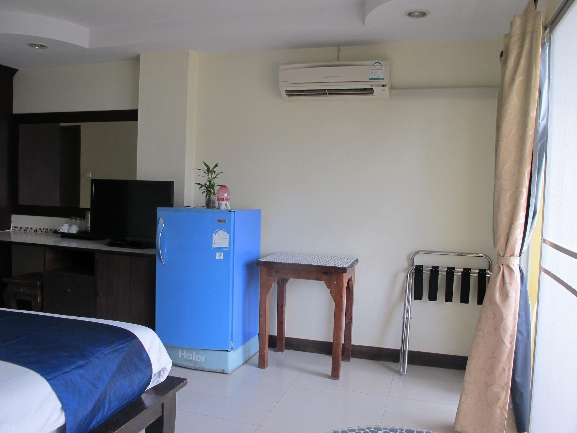 Pius Place Pattaya Eksteriør bilde